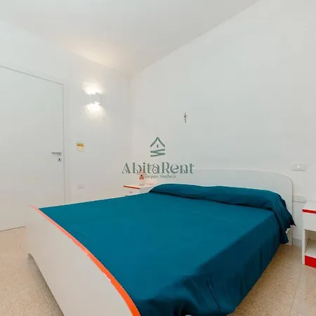 Apartment Blue View -